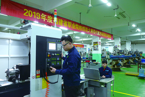 技能大赛成“金蓝领”摇篮 职业技能培训焕发新生机